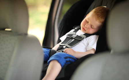 Безопасность ребенка в авто: Основные правила в инфографике 