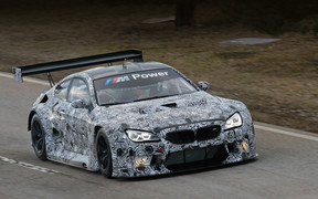 BMW M6 GT3 вышел на дорожные тесты