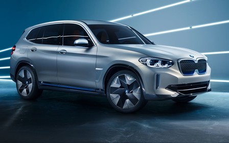 BMW показала прототип электрокроссовер iX3