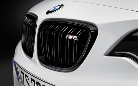 BMW привезла на SEMA аксессуары для M2