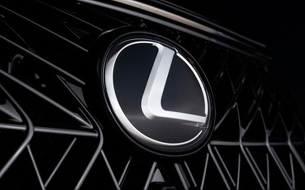 «Брата» Land Cruiser 300 - новый Lexus LX - представят на днях. V8 будет?