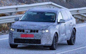 Буде замість Megane? Dacia готує конкурента універсалу Octavia Combi