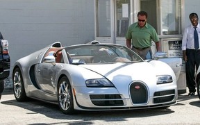 Bugatti Арнольда Шварценеггера купили за 2,5 млн долларов