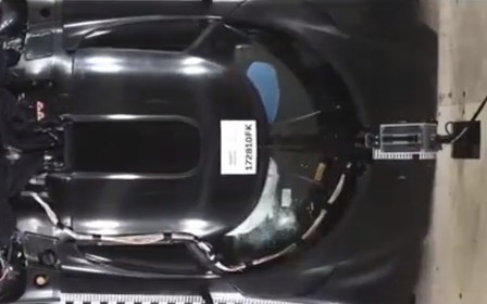 Бью и плачу: Koenigsegg показал краш-тест суперкара за 2 миллиона евро