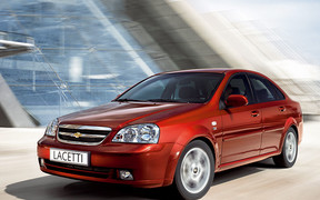 Chevrolet Lacetti против Kia Cerato: второе дыхание