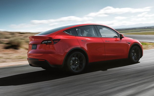 Що може електричний Тesla Model Y? ВІДЕО