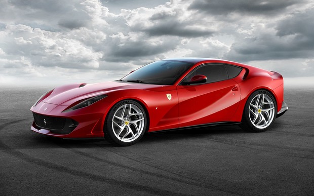 Что покажут в Женеве: Ferrari 812 Superfast с масималкой в 340 км/ч