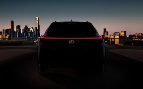 Что покажут в Женеве: Lexus везет новый компактный кроссовер