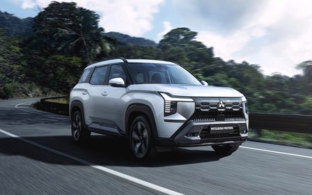 Дебют 7-місного Mitsubishi Destinator розпалив суперечки навколо «нового Pajero»