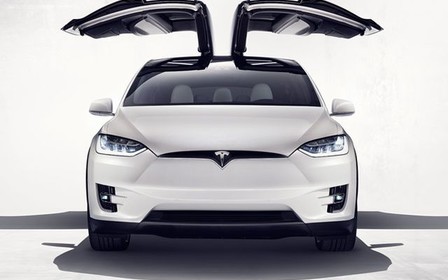 Дебют года: Кроссовер Tesla Model X представили официально