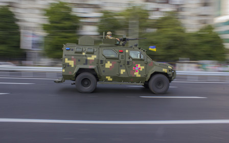 Справа техніки: Як військовики прямували на парад.