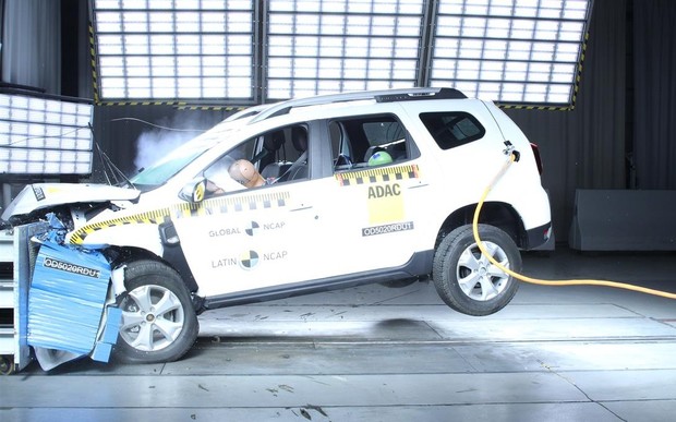 До «звезды»: Renault Duster провалил краш-тест Latin NCAP. Как так вышло?