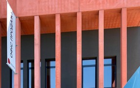 DOCK32 відкриває власний офіс продажів