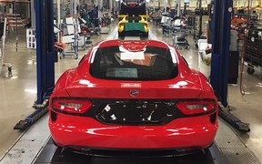 Dodge свернул производство суперкара Viper