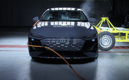 Електричний Audi A6 e-tron заробив п'ять зірок за безпеку!