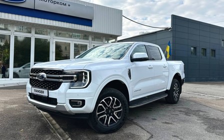 Ford - не обіцяє. Просто працює.