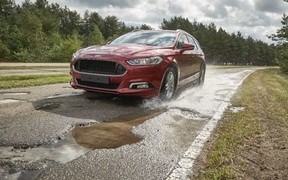 Ford построил огромный полигон с «адскими» дорогами