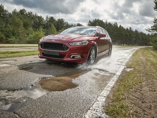 Ford построил огромный полигон с «адскими» дорогами