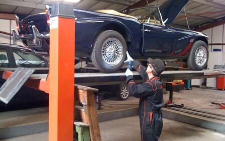 Где обслуживать классический автомобиль?