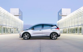 General Motors решил прекратить выпуск бензиновых и дизельных машин