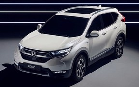 Гибридный Honda CR-V везут в Европу