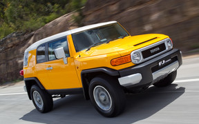 И снова здравствуй: Внедорожник Toyota FJ Cruiser собираются возродить