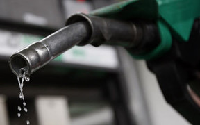 Инфографика: Цены на бензин снова подняли