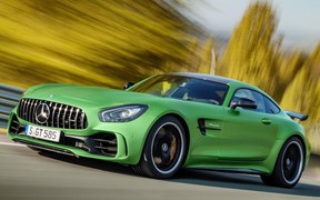 Испытание Нюрбургрингом: Трековый AMG GT стал самым быстрым Mercedes-Benz