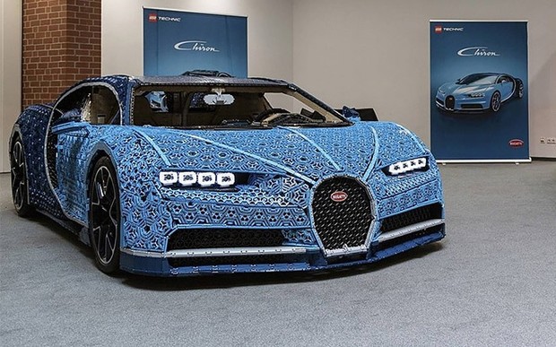 Из конструктора Lego сделали Bugatti Chiron, который ездит! ВИДЕО