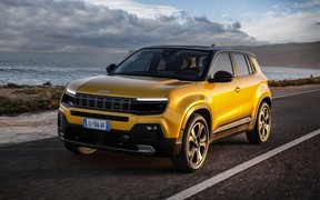 Jeep офіційно повертається до України. Які моделі продаватимуть?