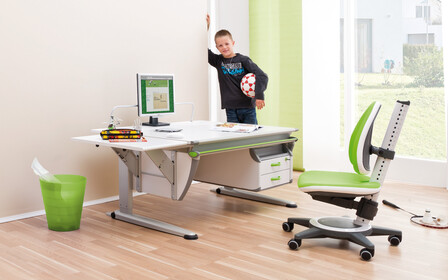 Как стул для школьника выбрать