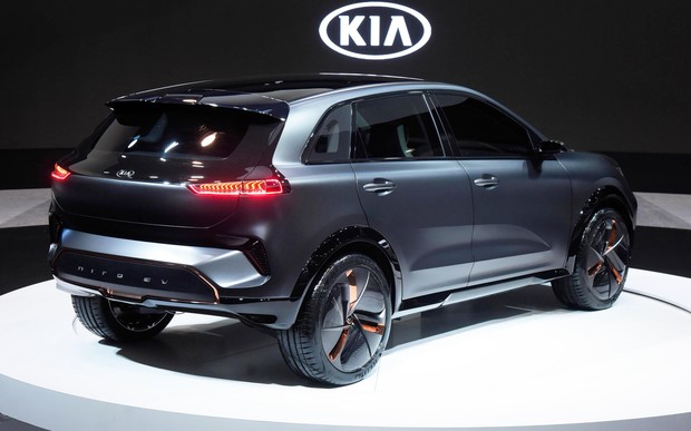 Kia Niro Ev 380 км на электротяге по идее Autoria