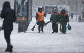 Киевская городская власть готова встретить снегопады. Но вам не советует