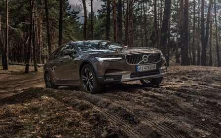 Концепция поменялась: В Украине презентовали новый Volvo V90 Cross Country