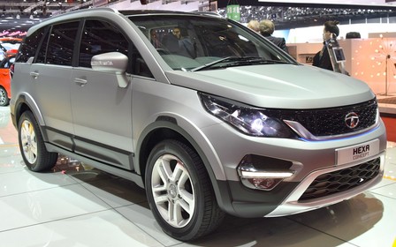 Концептуальный внедорожник Tata Hexa представили в Женеве