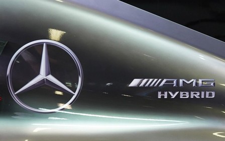 Концерн Daimler планирует начать выпуск гибридных моделей Mercedes-AMG