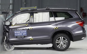 Кроссовер Honda Pilot прошел краш-тест на отлично