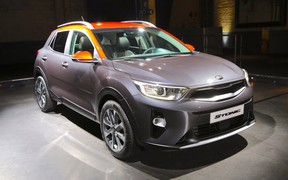 Кросовер Kia Stonic для України почнуть виготовляти у вересні  