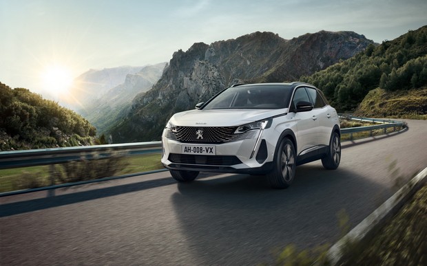 Кроссовер Peugeot 3008 наконец обновили. Сколько пройдет на «батарейках»?