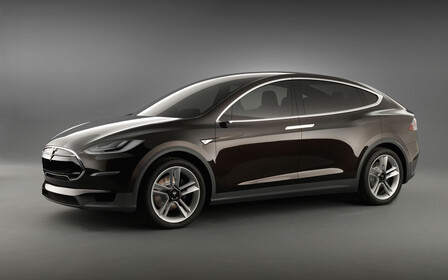 Кроссовер Tesla Model X через три месяца поступит к клиентам