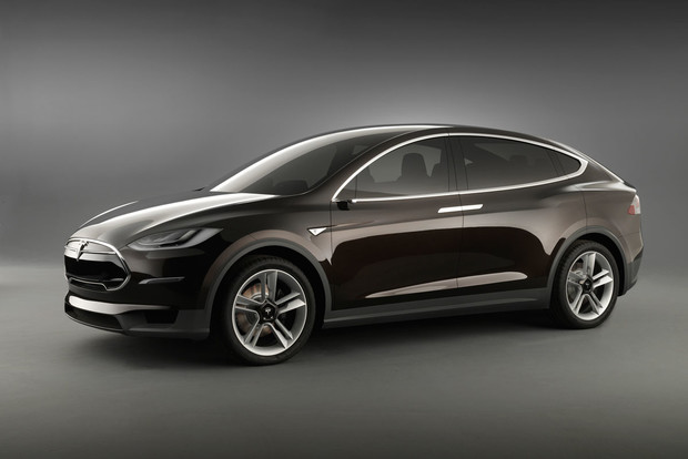 Кроссовер Tesla Model X через три месяца поступит к клиентам