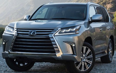 Lexus показал обновленный LX