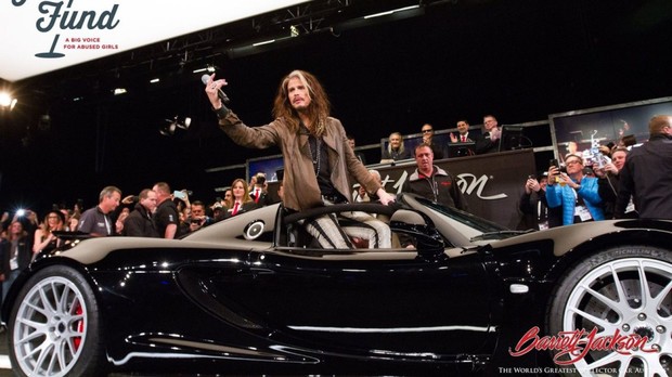 Лидер группы Aerosmith продал свой суперкар Venom GT в минус