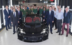 Lotus Evora 400 ушел в серию