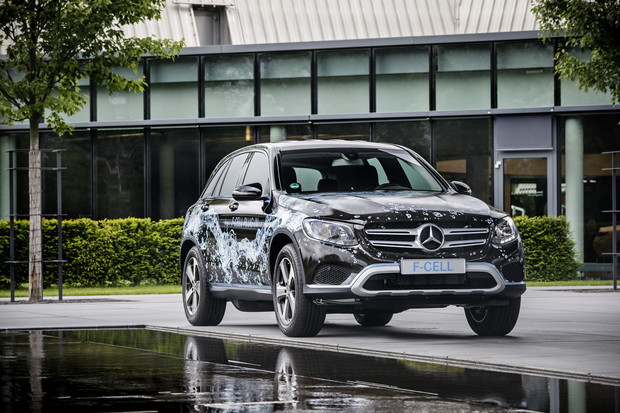 Mercedes-Benz представил прототип водородного кроссовера GLC