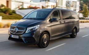 Mercedes-Benz V-Class отримав унікальну для сегмента пневмопідвіску