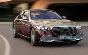 Mercedes-Maybach S-Class отримав V12. Є перші фото!
