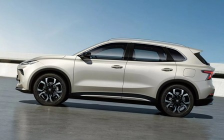 MG показала електричний кросовер ES5, який згодом замінить ZS EV