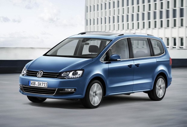 Минивен Volkswagen Sharan пережил подтяжку лица