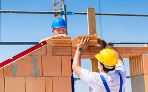 Минрегион подсказывает, как прекратить постоянный шум на стройплощадке рядом